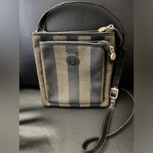 Vintage Fendi crossbody bag
